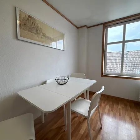 Scenic Escape - 2 Bedroom - 32 Apartment