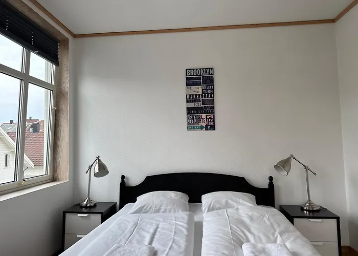 Scenic Escape - 2 Bedroom - 32 *